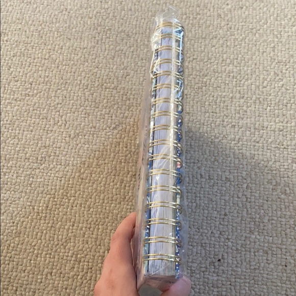 Lilly Pulitzer Agenda size Large - Picture 6 of 7